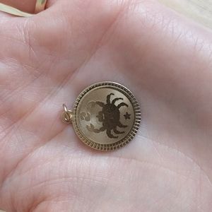 Solid 10k Cancer Zodiac pendant vintage